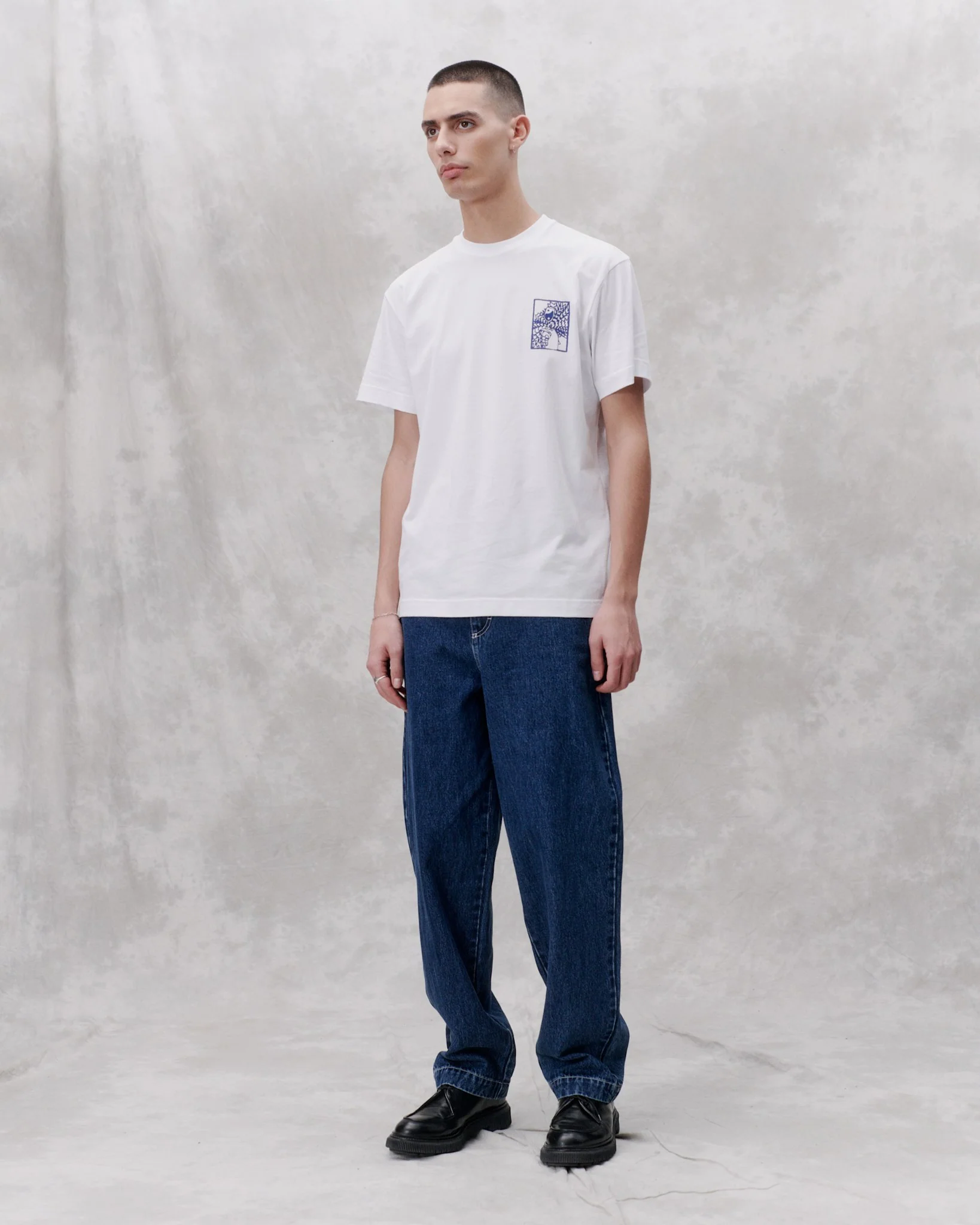 Broke Cosmica - Image 4